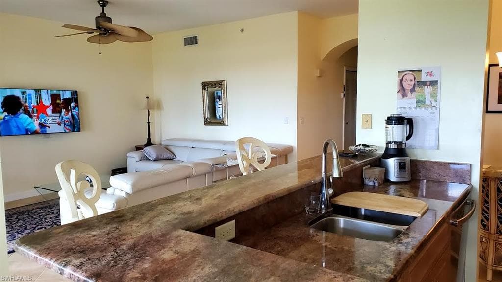 8076 Queen Palm LN 416 FORT MYERS, FL 33966