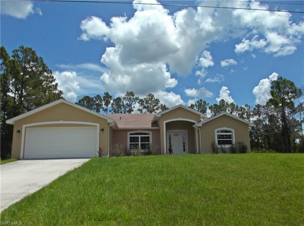 707 Brannen AVE LEHIGH ACRES, FL 33974