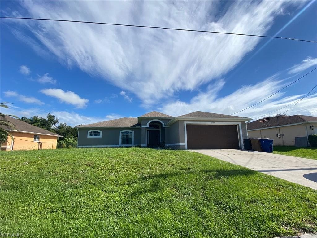 2906 44th ST SW LEHIGH ACRES, FL 33976
