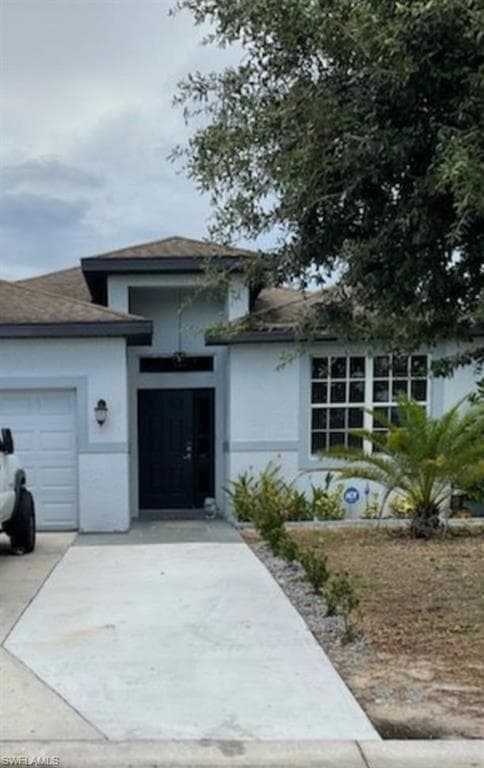 395 Shadow Lakes DR LEHIGH ACRES, FL 33974