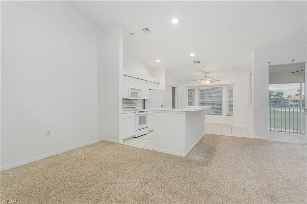 21360 Lancaster RUN 1525 ESTERO, FL 33928