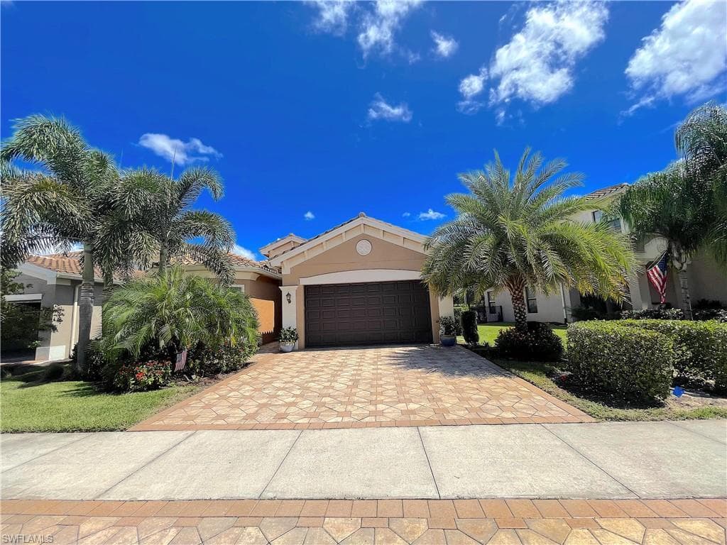 3617 Santaren CT NAPLES, FL 34119