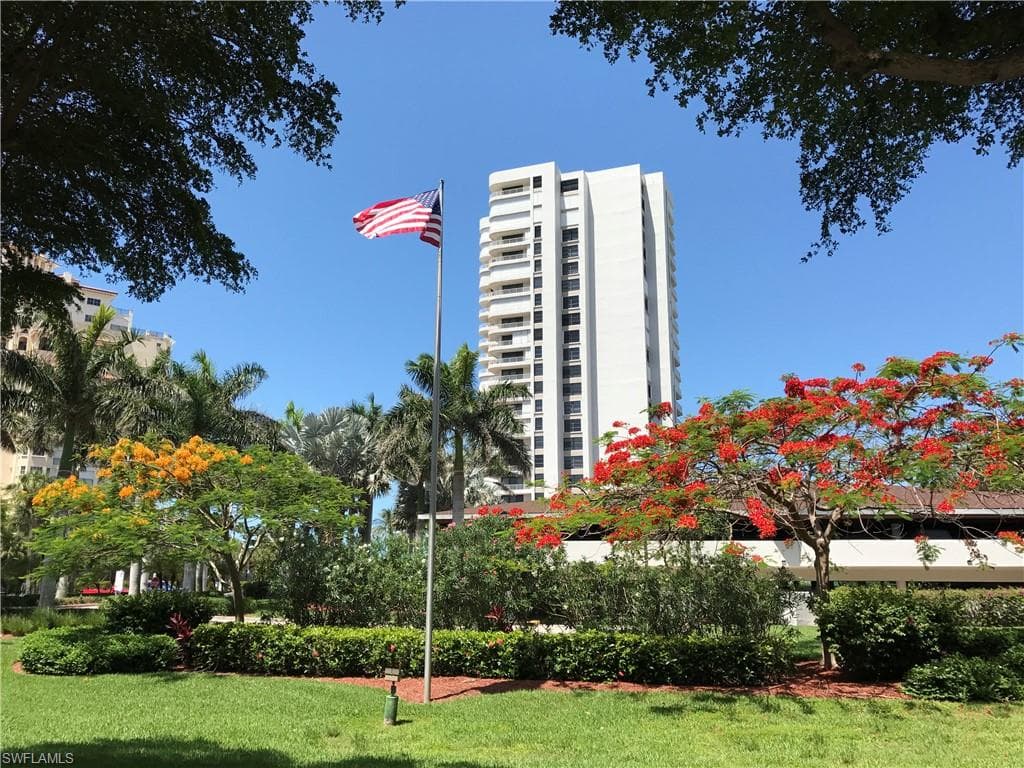 300 Collier BLVD 203 MARCO ISLAND, FL 34145