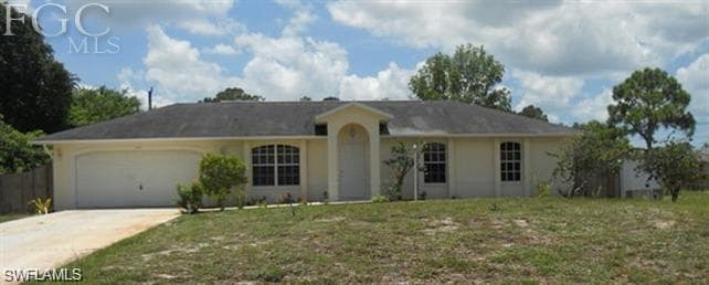 8402 Butternut RD FORT MYERS, FL 33967