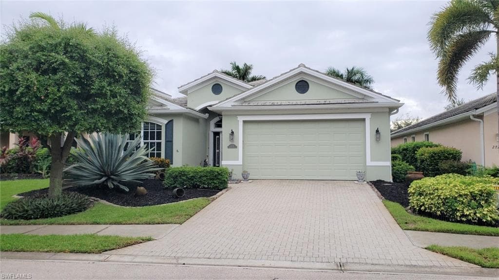 2725 Maraval CT CAPE CORAL, FL 33991