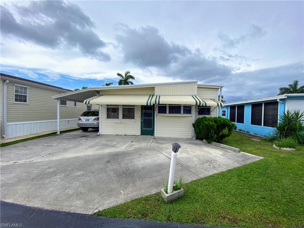 11142 Sunglow LN FORT MYERS, FL 33908