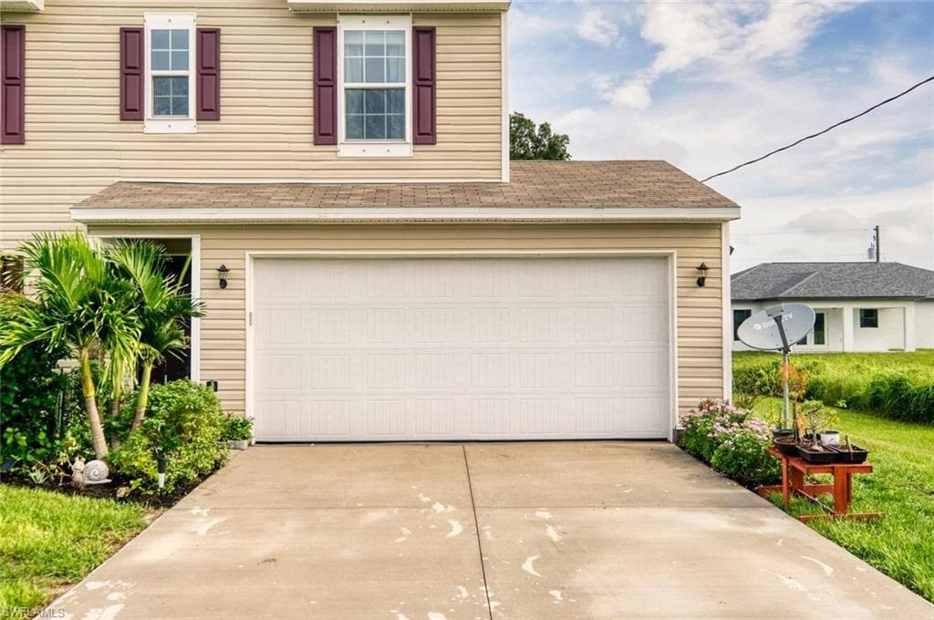3055 Adcock DR LABELLE, FL 33935