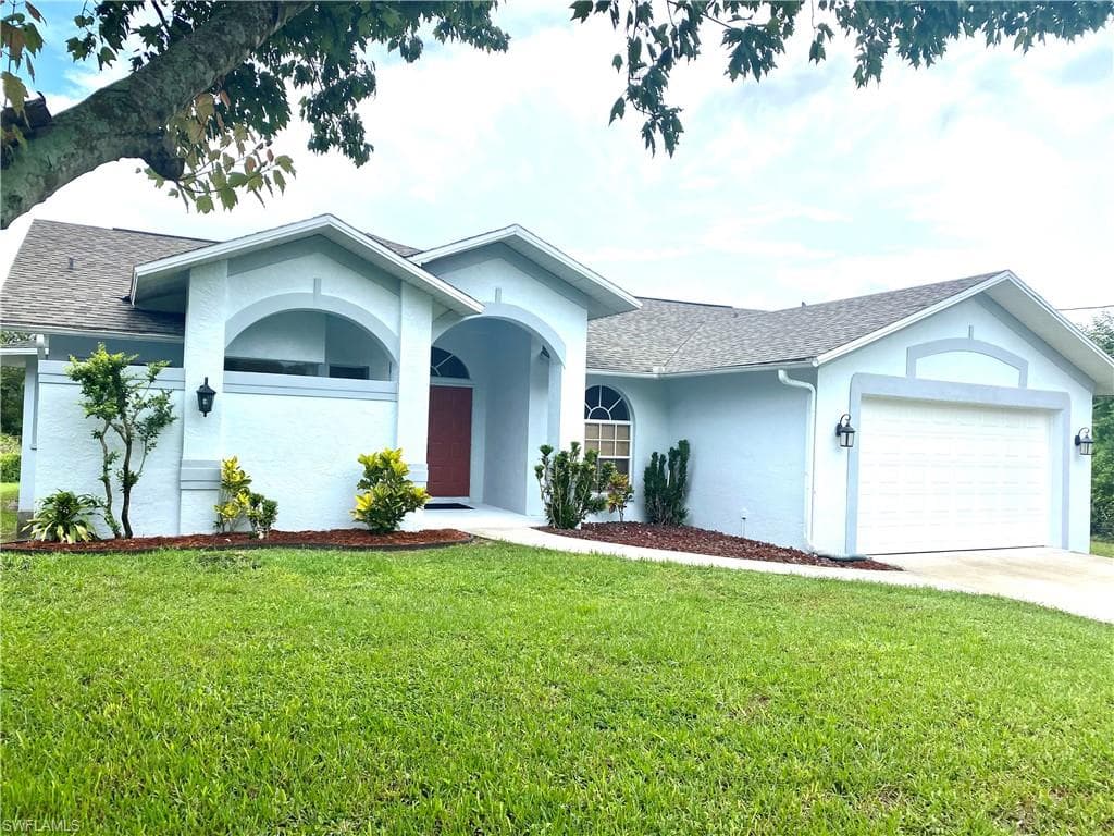 221 Baize AVE S LEHIGH ACRES, FL 33974