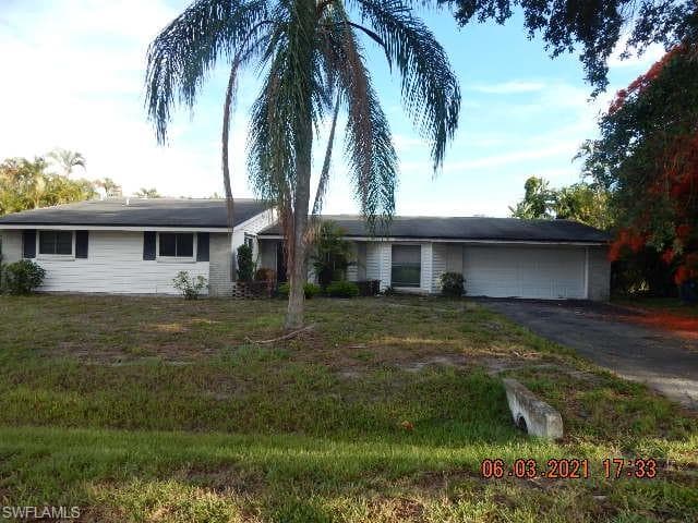 2218 Flora AVE FORT MYERS, FL 33907