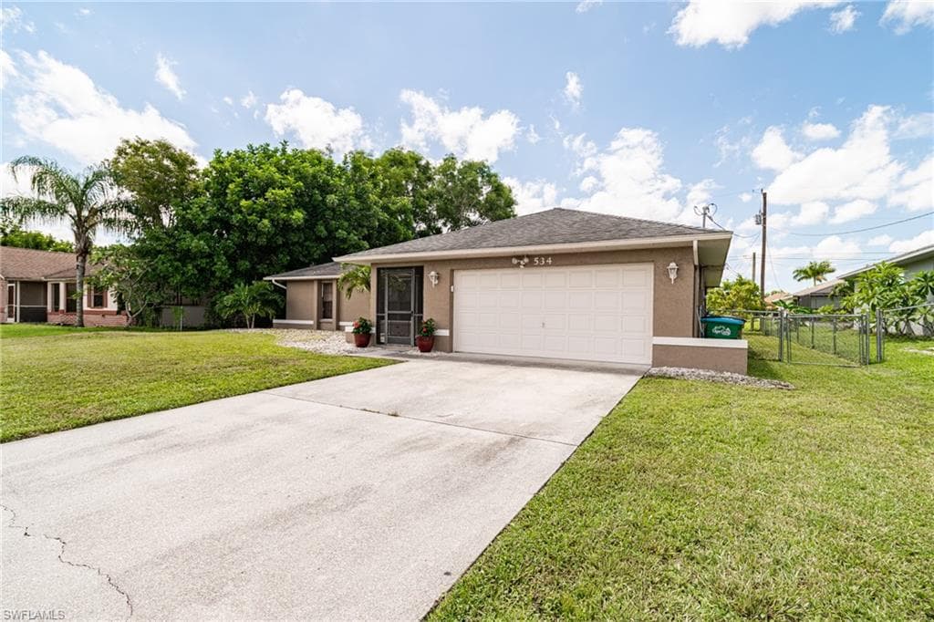 534 SE 3rd ST CAPE CORAL, FL 33990