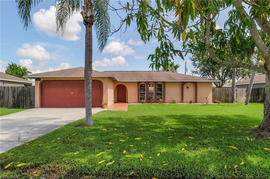529 SE 1st ST CAPE CORAL, FL 33990