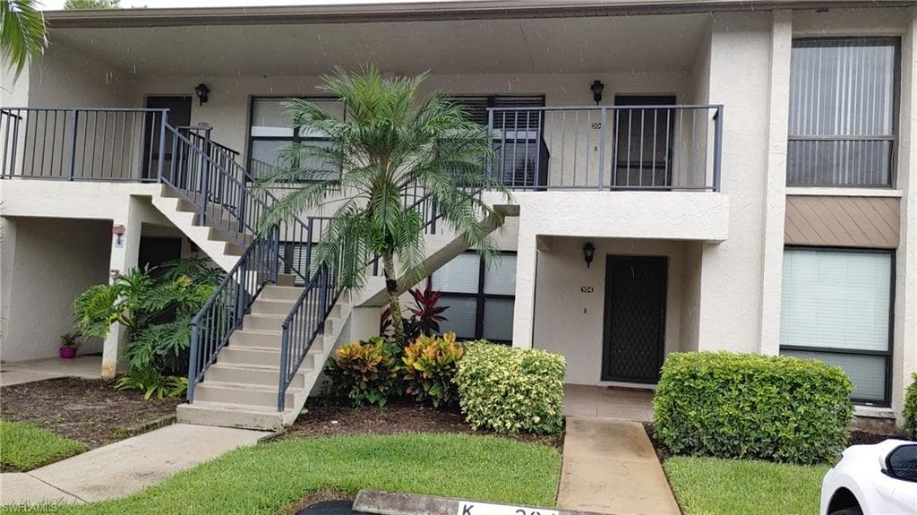 1212 Commonwealth CIR K-204 NAPLES, FL 34116