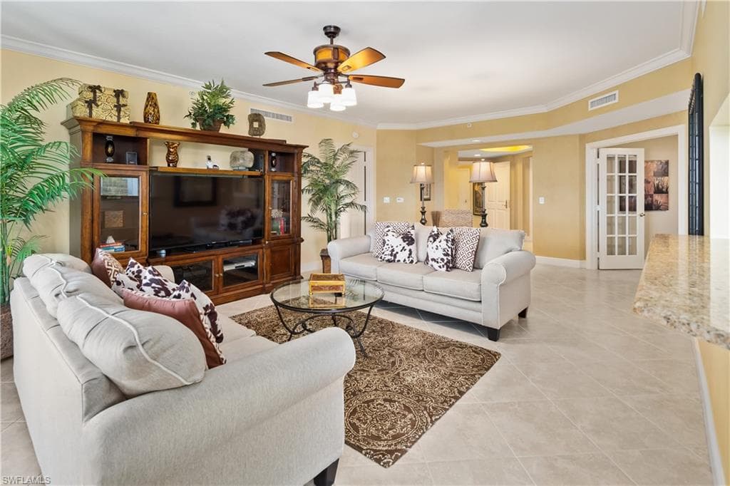 1060 Borghese LN 702 NAPLES, FL 34114