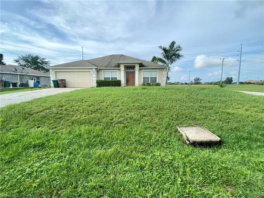 600 NE 24th TER CAPE CORAL, FL 33909