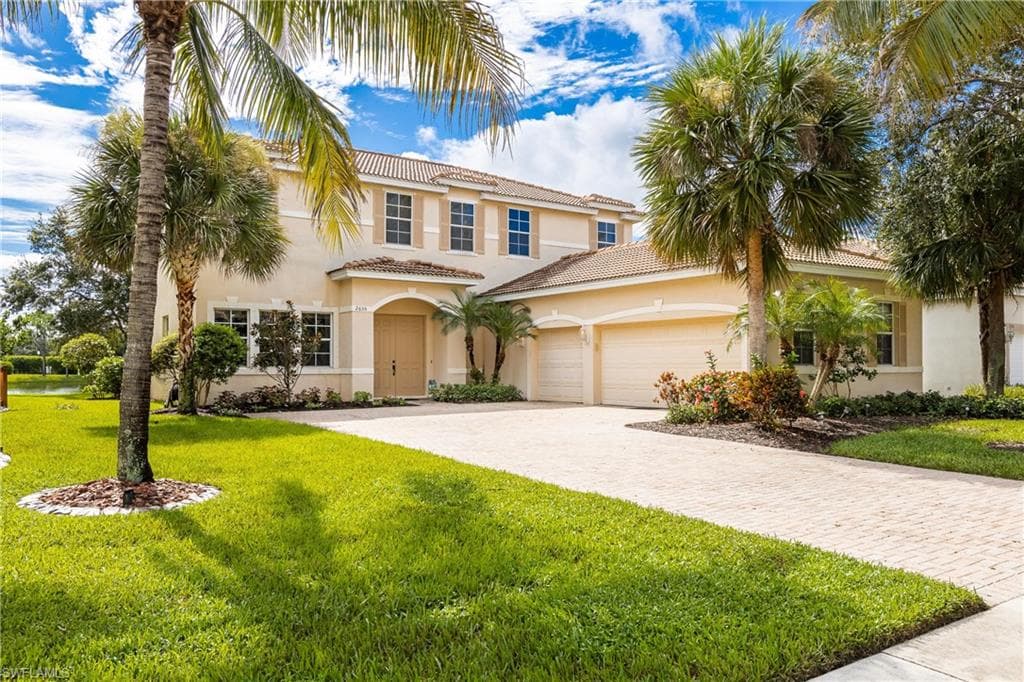 2655 Amber Lake DR CAPE CORAL, FL 33909