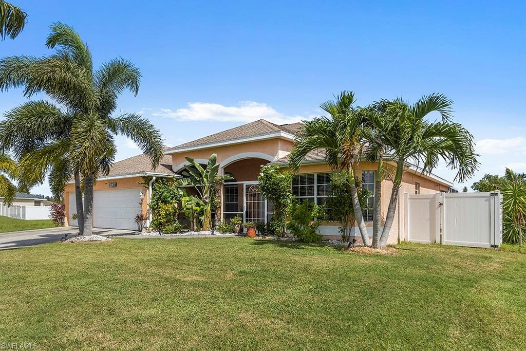 1735 NW 17th TER CAPE CORAL, FL 33993