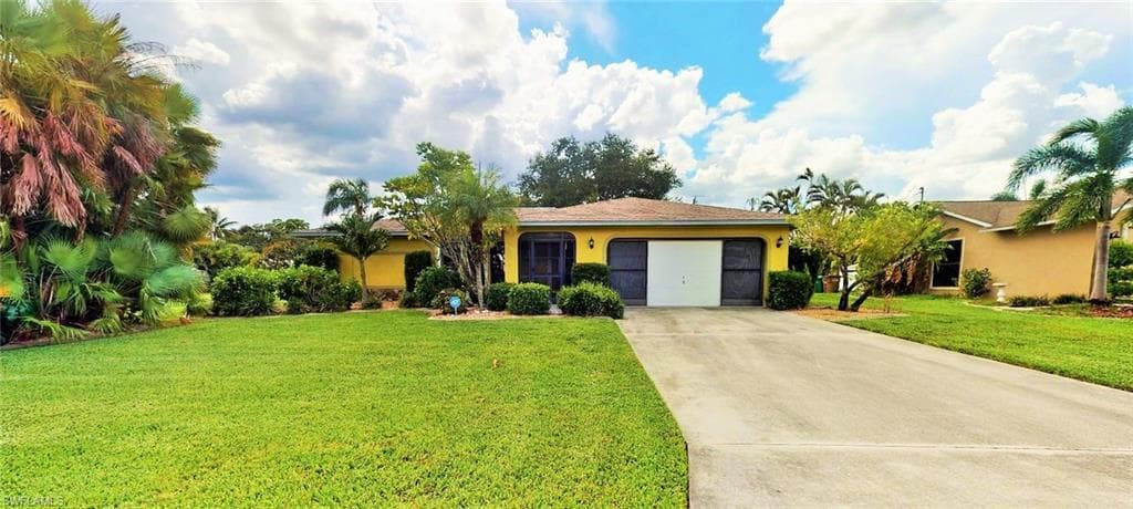 4402 SW 5th PL CAPE CORAL, FL 33914