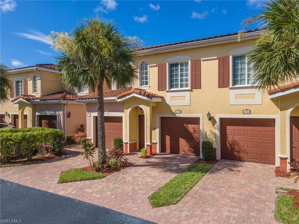 20320 Estero Gardens CIR 205 ESTERO, FL 33928