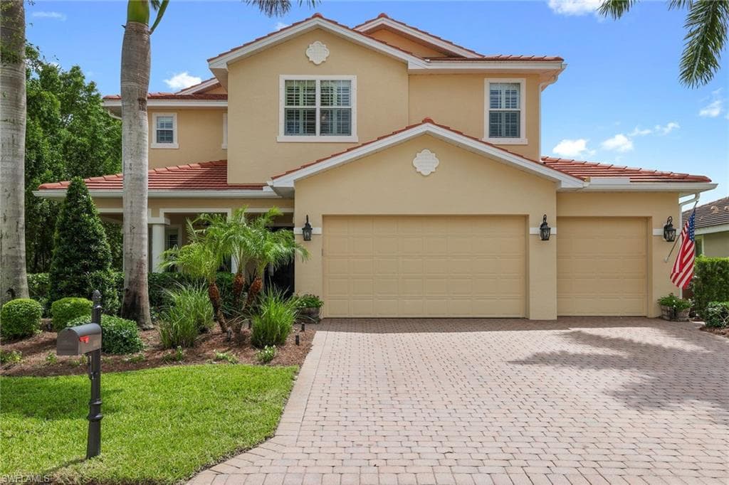 1801 Cayon CT CAPE CORAL, FL 33991