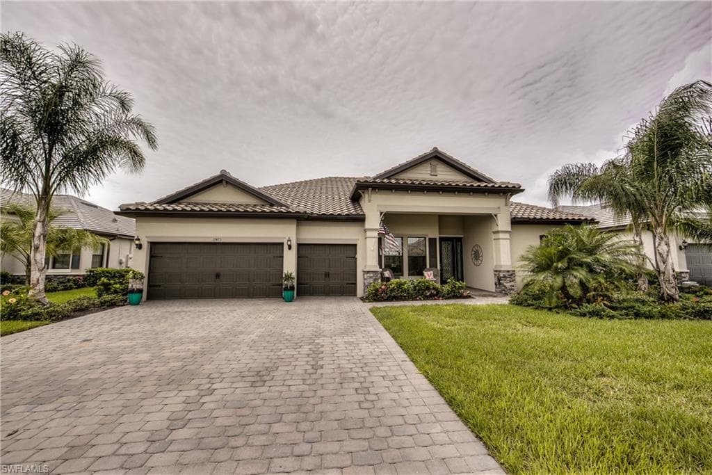 17473 Elkgrove LN ESTERO, FL 33928