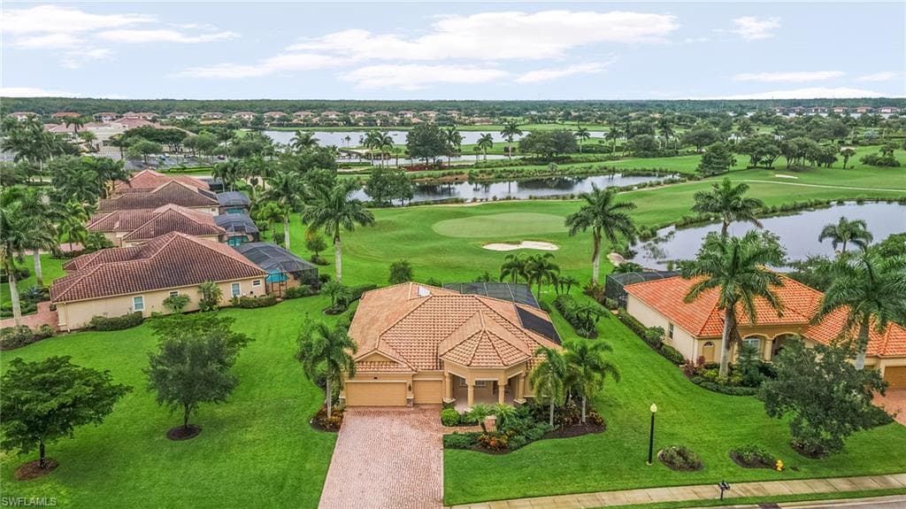 10026 Lions Bay CT NAPLES, FL 34120
