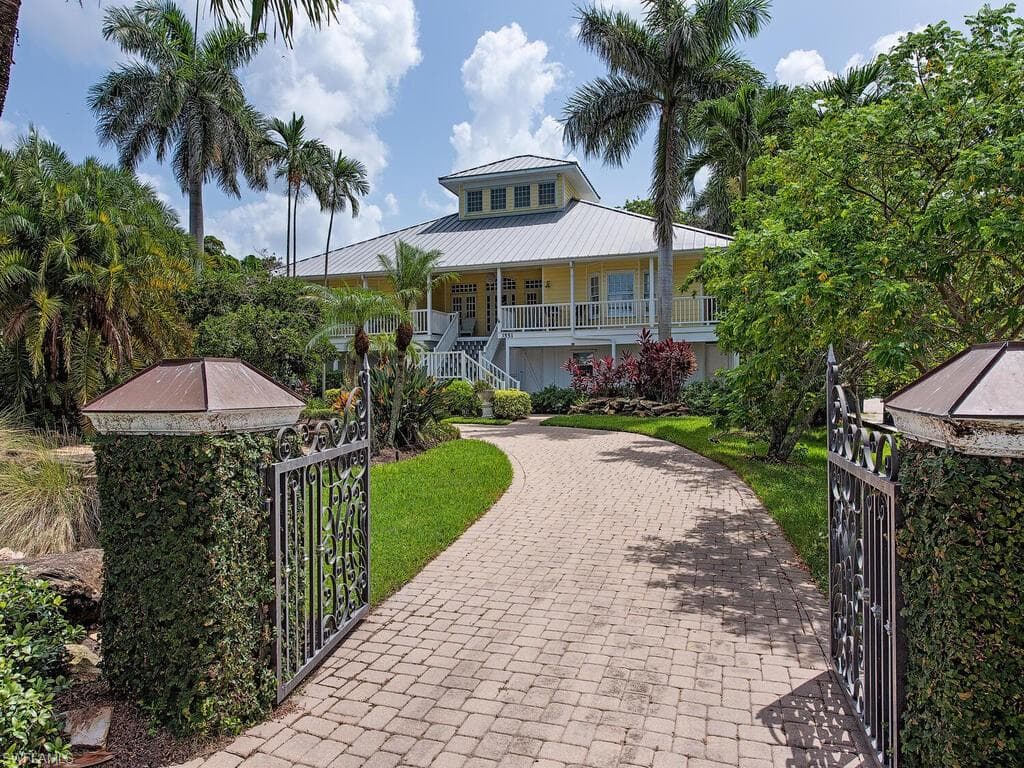 3551 Gordon DR NAPLES, FL 34102