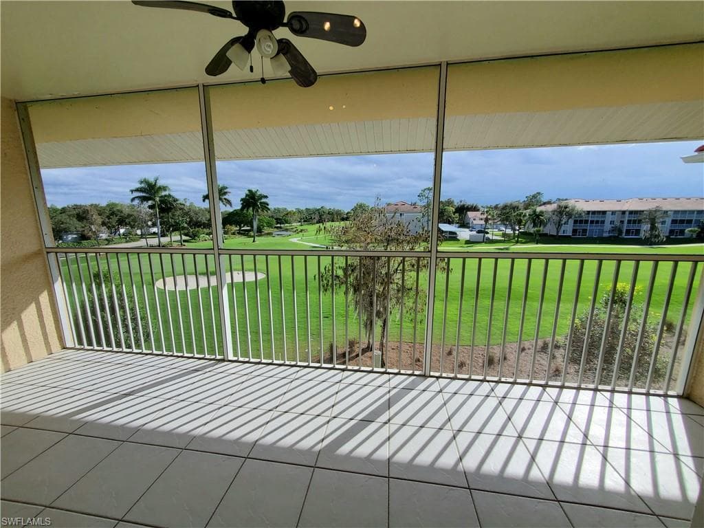 1100 Eastham WAY A-305 NAPLES, FL 34104