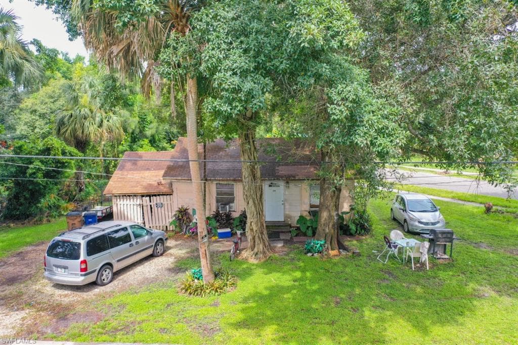 249 Granada BLVD FORT MYERS, FL 33905