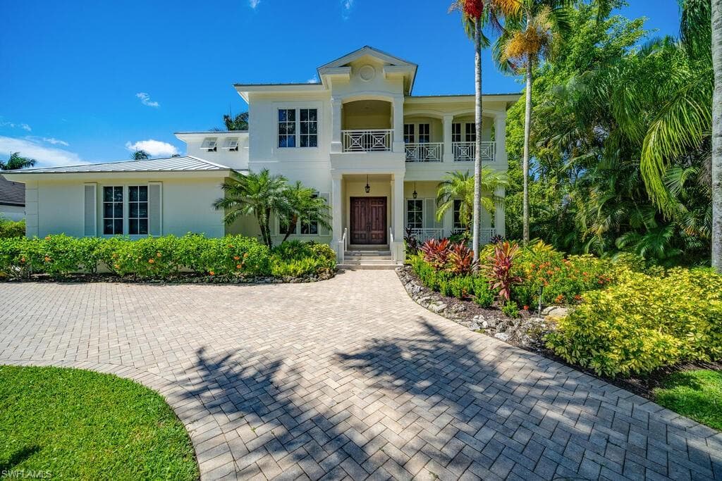 428 RUDDER RD NAPLES, FL 34102