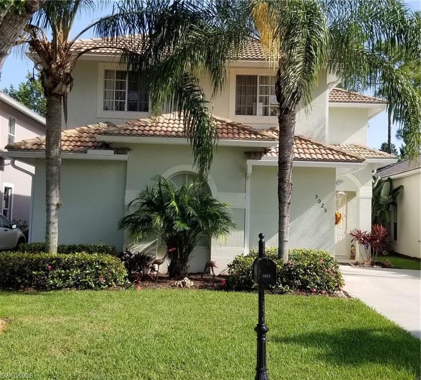 5025 FAIRHAVEN LN NAPLES, FL 34109
