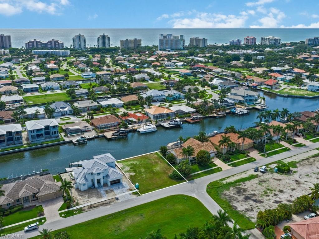 700 Partridge CT MARCO ISLAND, FL 34145