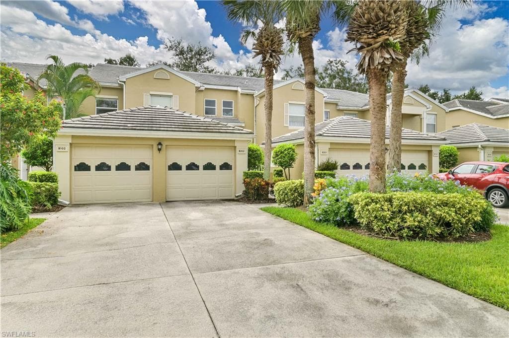 12040 Summergate CIR 202 FORT MYERS, FL 33913