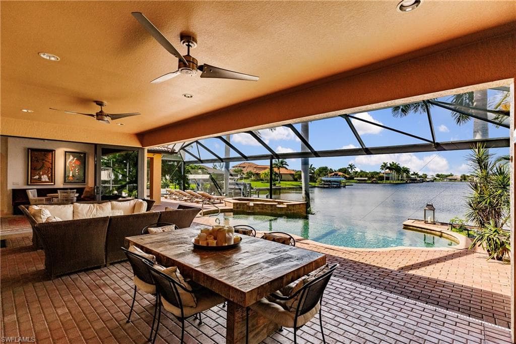 2525 Cape Coral PKY W CAPE CORAL, FL 33914