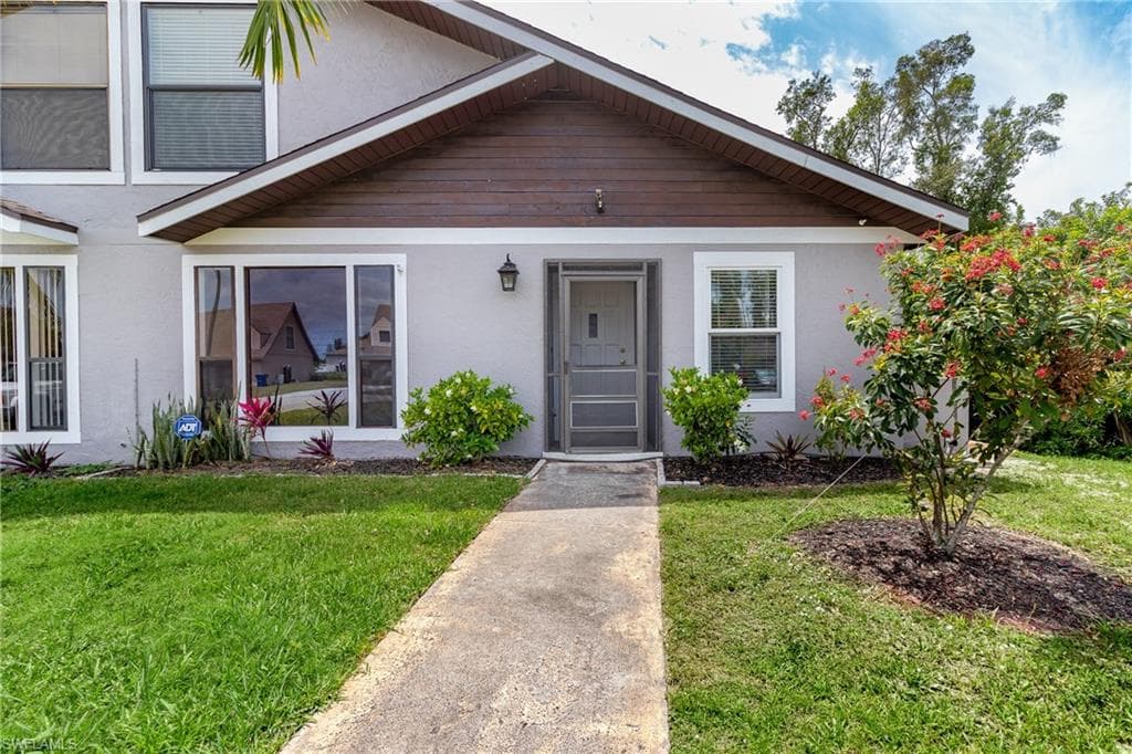 17390 Dumont DR FORT MYERS, FL 33967