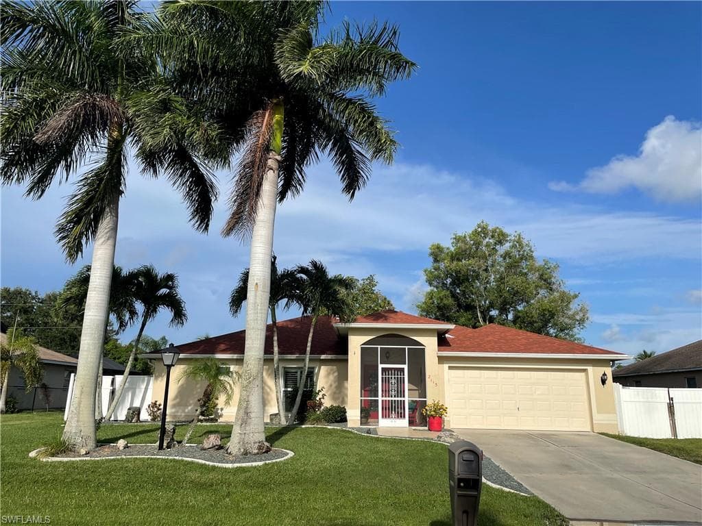 2115 SE 8th AVE CAPE CORAL, FL 33990