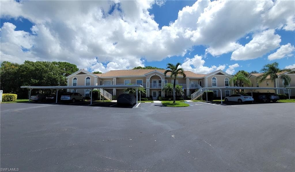 28920 Bermuda Pointe CIR 201 BONITA SPRINGS, FL 34134