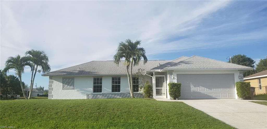 929 SW 31st ST CAPE CORAL, FL 33914