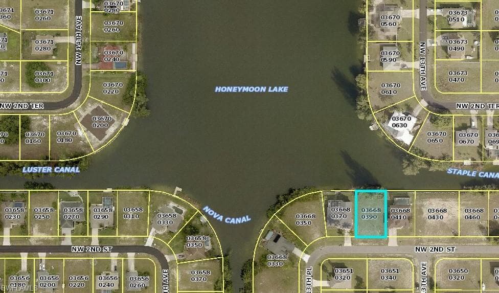 1307 NW 2nd ST CAPE CORAL, FL 33993