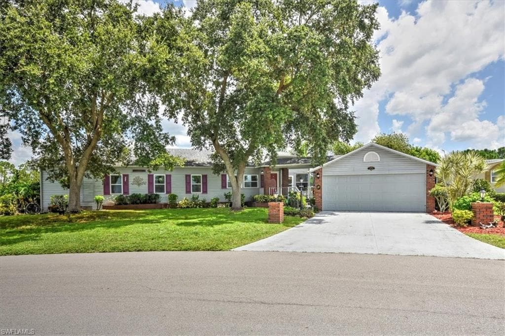 9970 Bardmoor CT NORTH FORT MYERS, FL 33903