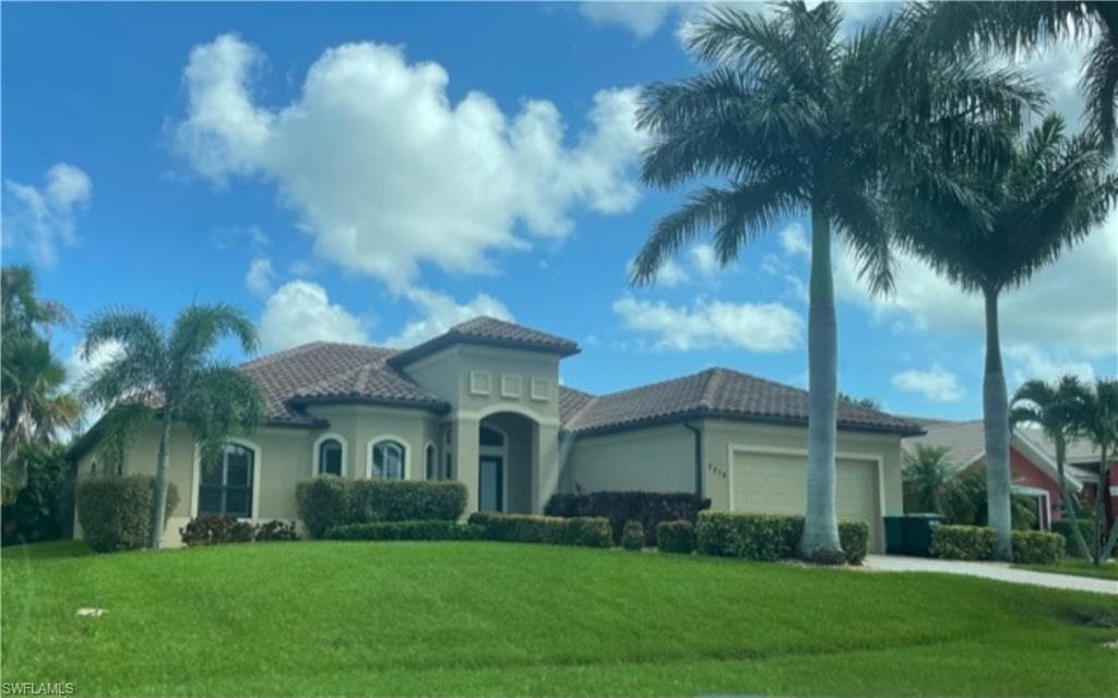 2219 SW 51st ST CAPE CORAL, FL 33914