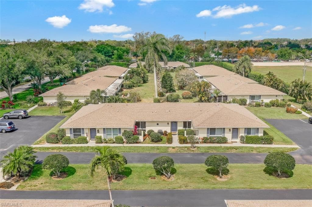 39 Glades BLVD 1492 NAPLES, FL 34112