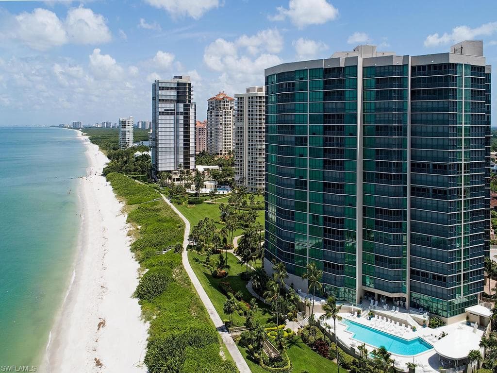 4651 Gulf Shore BLVD N 507 NAPLES, FL 34103