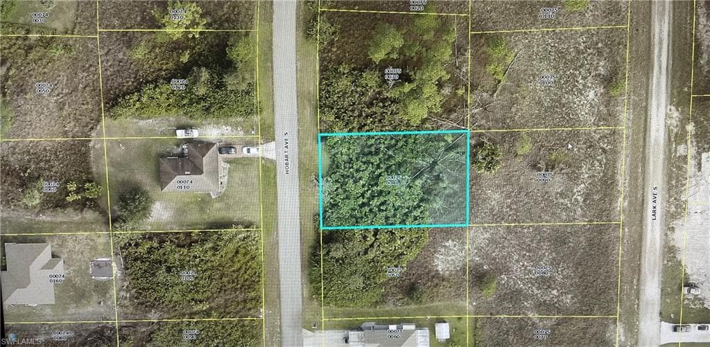 631 Hobart AVE LEHIGH ACRES, FL 33974