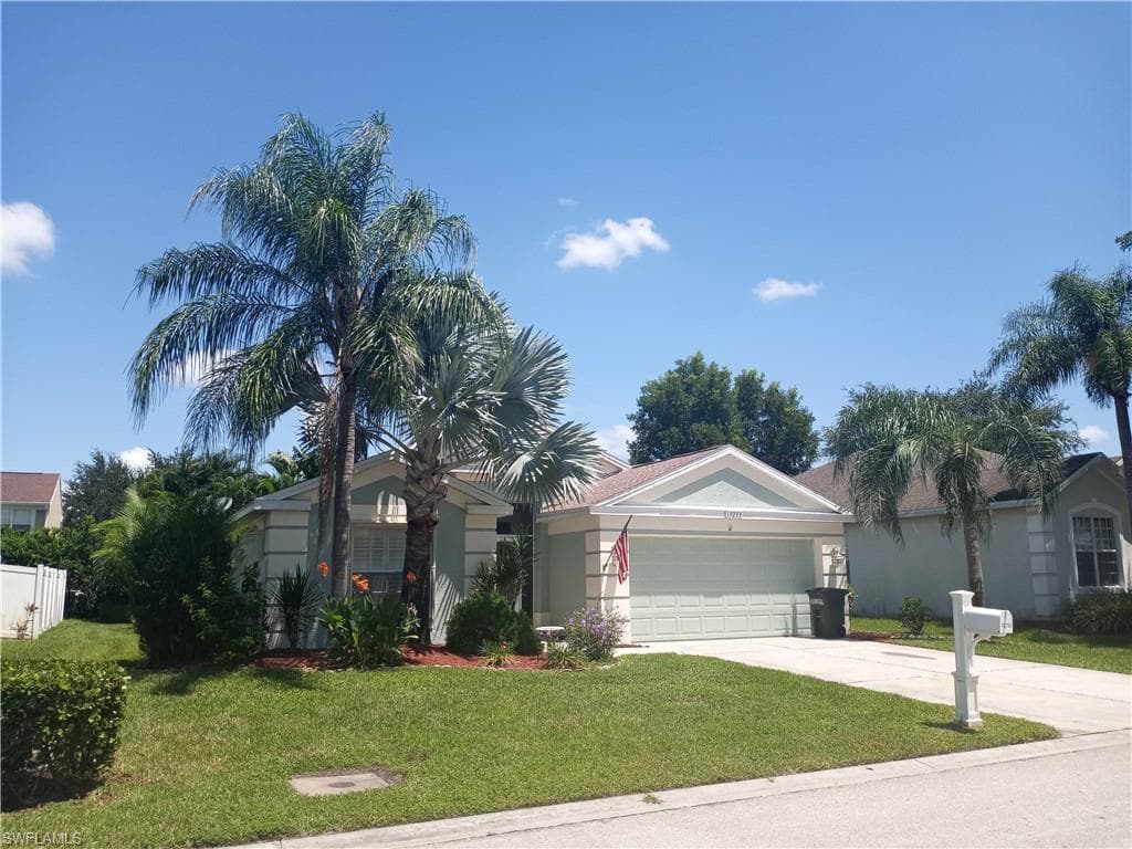 13253 Hampton Park CT FORT MYERS, FL 33913