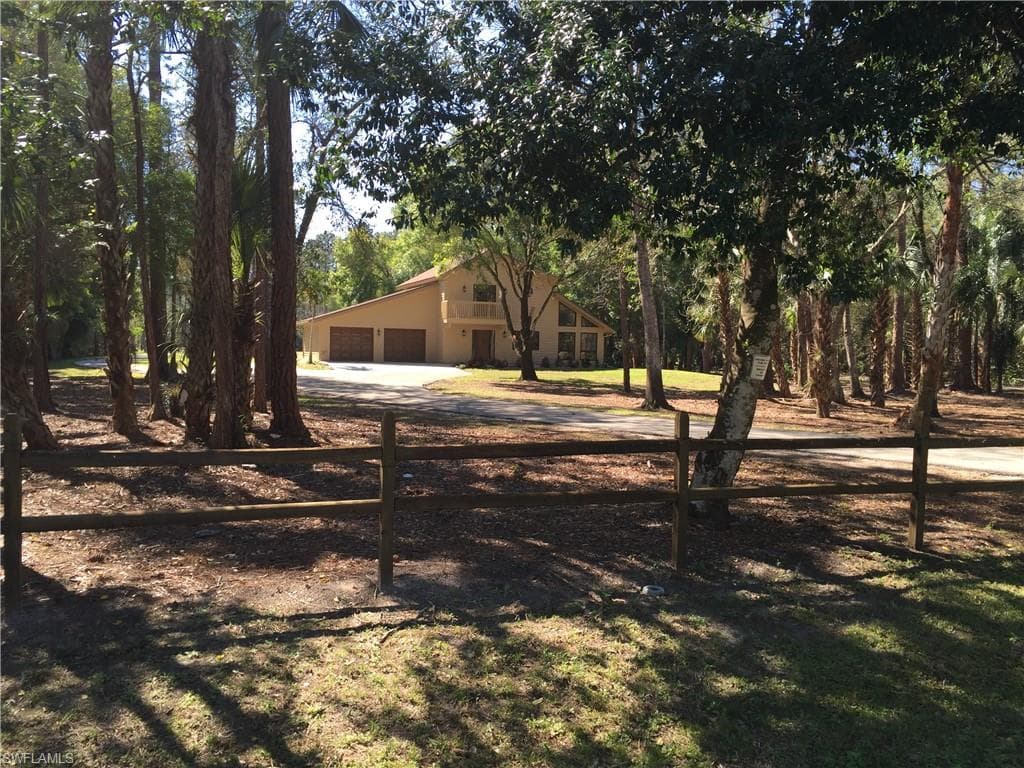 4880 Tallowood WAY NAPLES, FL 34116
