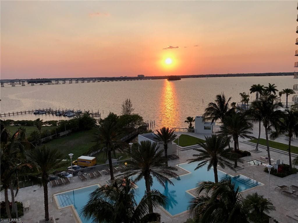3000 Oasis Grand BLVD 2502 FORT MYERS, FL 33916