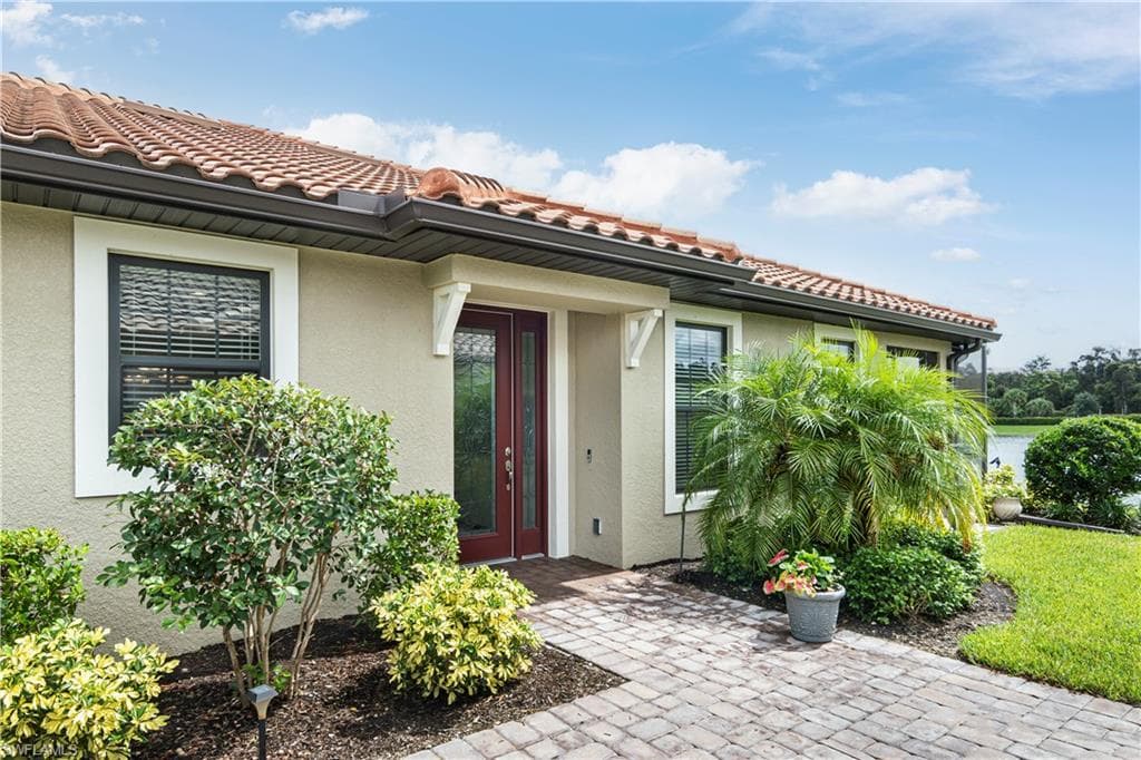 8094 Calle Canovas ST NAPLES, FL 34114