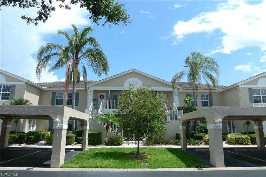 853 Tanbark DR 202 NAPLES, FL 34108