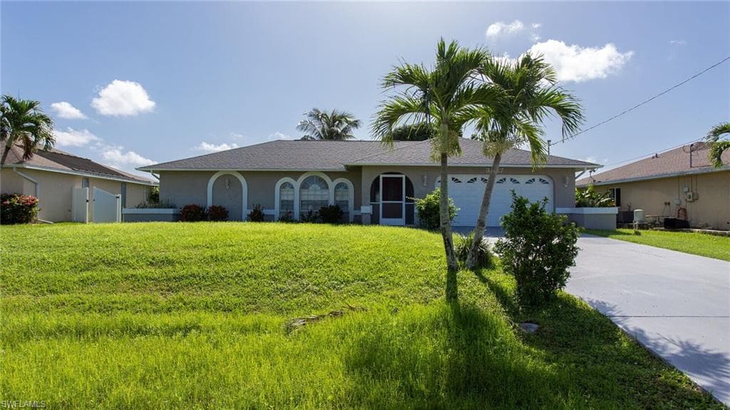 3027 SW 23rd AVE CAPE CORAL, FL 33914