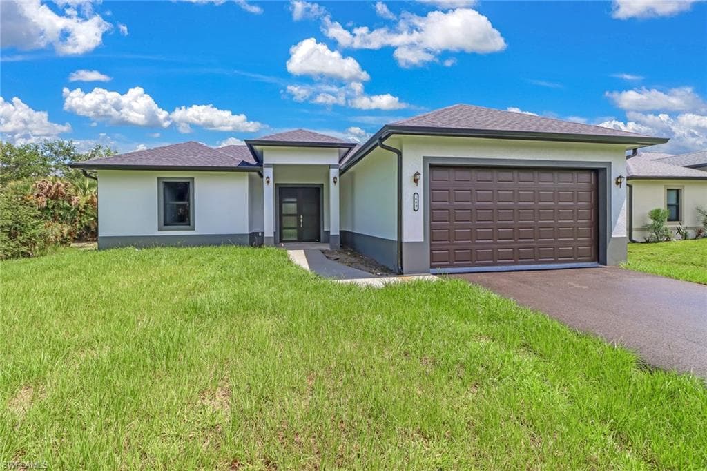 689 35th AVE NW NAPLES, FL 34120